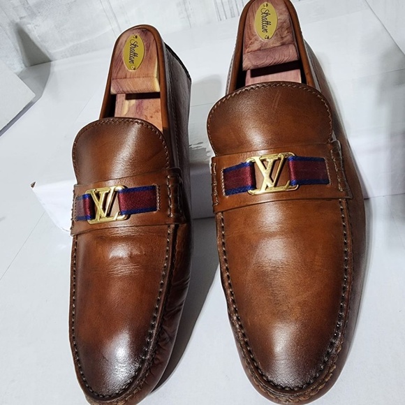 Authentic LOUIS VUITTON Smooth Calfskin Hockenheim Moccasin Loafers 11 Brown - Picture 3 of 16